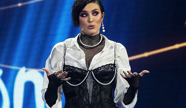 «Будем рады видеть»: отказавшуюся от Евровидения Maruv пригласили выступить в России 