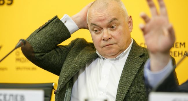  «Бей своих, чтобы чужие боялись»: пропагандист Киселев отправил собственного племянника под суд 