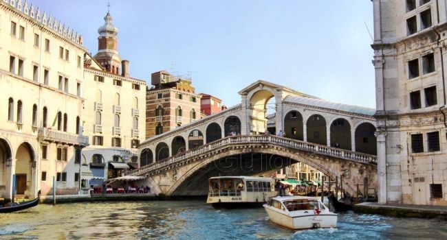 Власти Венеции сделают посещение города платным для всех туристов