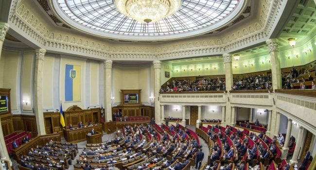 Депутаты взялись за закон о функционировании украинского языка Депутаты взялись за закон о функционировании украинского языка