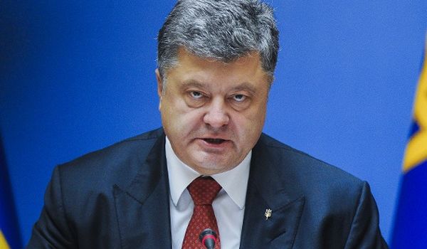 Порошенко отдал важный приказ по военнослужащим на передовой Порошенко отдал важный приказ по военнослужащим на передовой