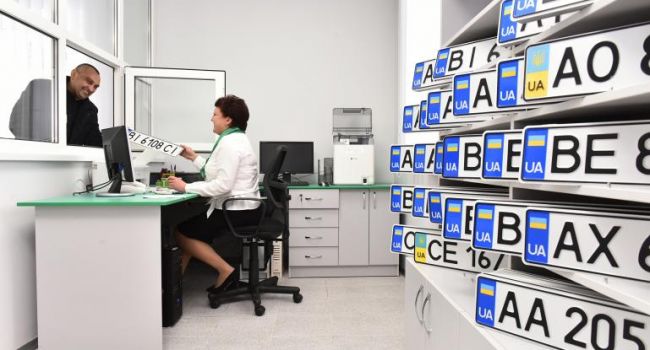 В Украине Renault стал лидером по количеству новых авто, поставленных на учет в феврале