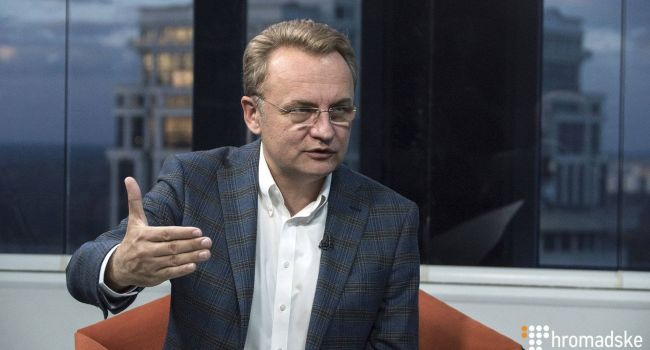 Политолог: не знаю, где и когда этой византийщине научился Садовый, но он феноменально развел Гриценко