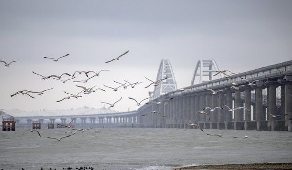 «Нам просто удобнее»: у Путина нелепо оправдались перед НАТО за Крымский мост 
