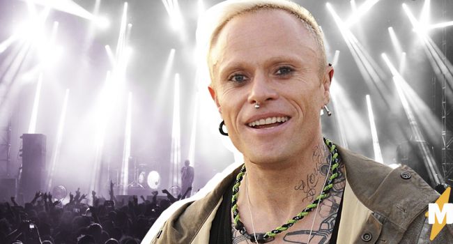 «Он покончи с собой!» В сети появились новые подробности смерти вокалиста The Prodigy Кита Флинта «Он покончи с собой!» В сети появились новые подробности смерти вокалиста The Prodigy Кита Флинта