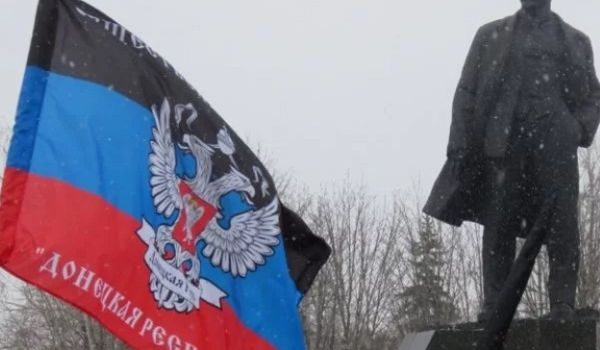 Всего два фото: в сети показали, что Россия натворила в Донецке 