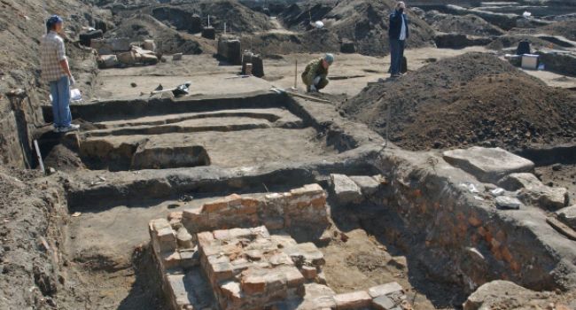 Горшок с эликсиром бессмертия: археологи рассказали об удивительной находке