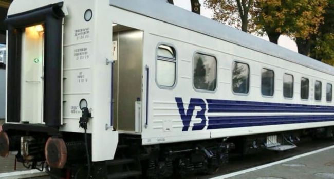 В «Укрзализныци» заявили, что в новых поездах больше не будет ковровых дорожек