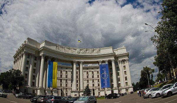 МИД: Украина имеет право на создание ракетного вооружения