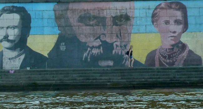 Историк: Шевченко и Леся Украинка родились с разницей в 57 лет, но есть один момент, который их связал навечно Историк: Шевченко и Леся Украинка родились с разницей в 57 лет, но есть один момент, который их связал навечно