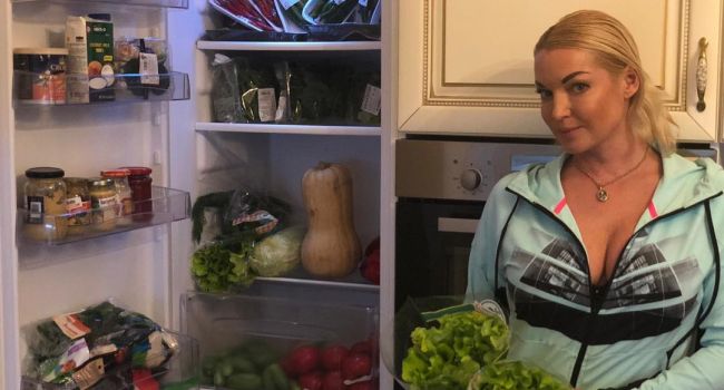  «Еды практически нет»: Волочкова рассказала о своей диете