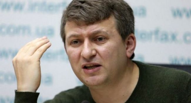 Романенко: украинцам нравится, когда тырят их деньги Романенко: украинцам нравится, когда тырят их деньги