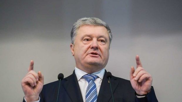 Эксперт: «Неважно, откуда и куда бежит Порошенко» Эксперт: «Неважно, откуда и куда бежит Порошенко»