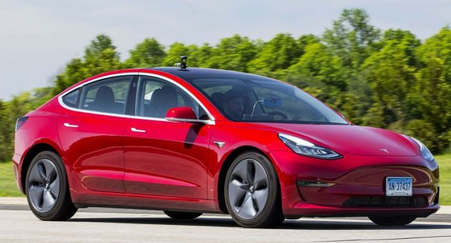Tesla предлагает хакерам новую Model 3 за взлом данной модели