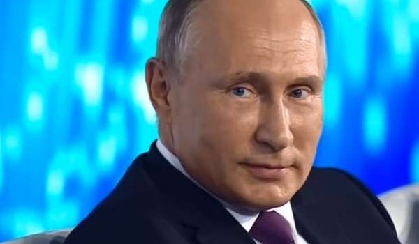 «Вид, как у ГКЧПшников»: сеть ошарашена новыми изменениями внешности Путина