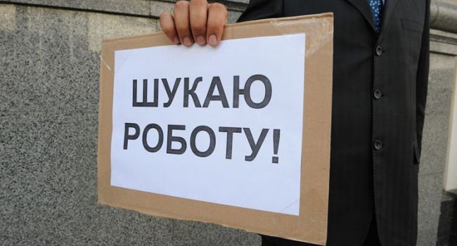 Госстат: на одну вакансию в Украине претендуют сразу пять человек