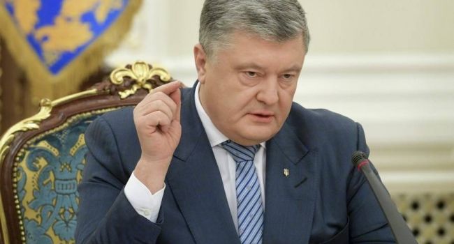 Политолог: Порошенко стал единственным президентом, обеспечившим Украине независимость от России