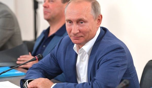 И пускай весь мир подождет: агрессор Путин собрался в аннексированный Крым