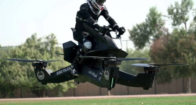 В Сети показали успешные тесты летающего мотоцикла