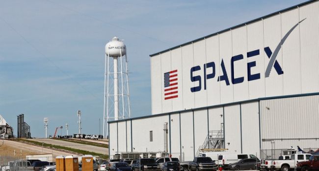 Специалисты SpaceX протестировали тепловой щит корабля Starship