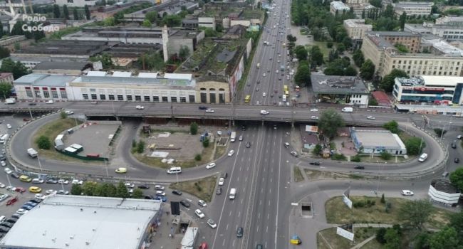 В Соломенском районе Киева требуют отремонтировать Шулявский мост