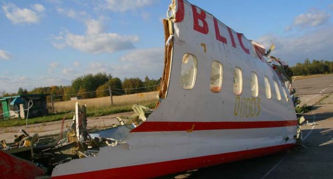 Взрывчатка была - британские эксперты провели экспертизу обломков Ту-154М, разбившегося под Смоленском
