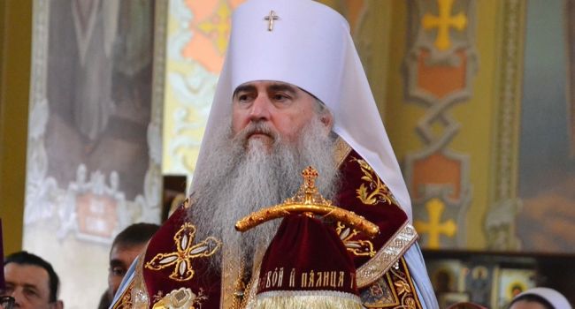 Митрополит РПЦ заявил, что священнослужители должны ездить на дорогих автомобилях, так как это соответствует их статусу Митрополит РПЦ заявил, что священнослужители должны ездить на дорогих автомобилях, так как это соответствует их статусу