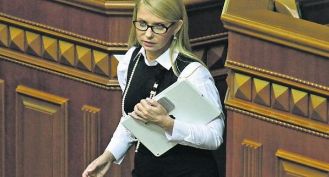 Тимошенко обещает повысить выплаты при рождении ребёнка