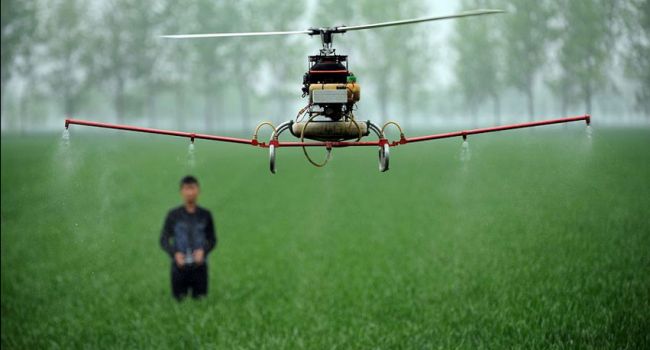 Операторы дронов становятся все более востребованным в сельском хозяйстве Китая