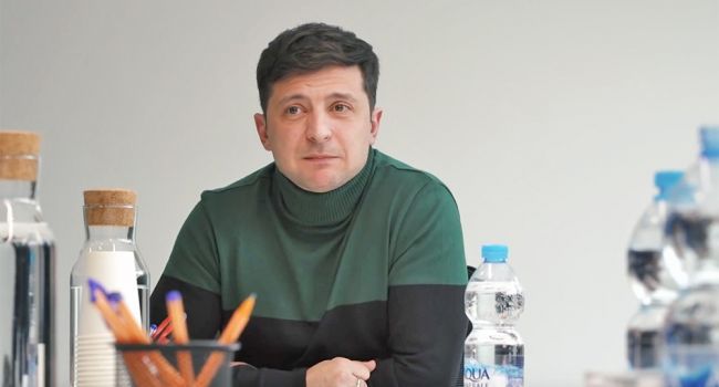 Зеленский объяснил, почему в принципе не может уважать Порошенко