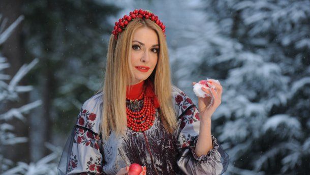 «Сочетание женственности, нежности, мудрости»: 52-летняя Ольга Сумская восхитилась сеть фото без макияжа 