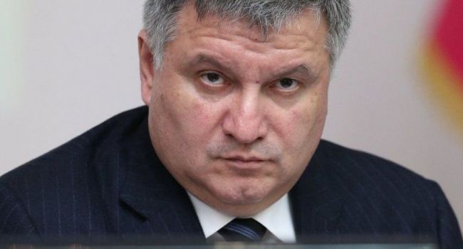 Аваков заявил о «каруселях» в первом туре выборов президента Украины