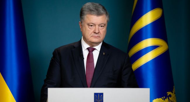 Порошенко останется в украинской политике после поражения на выборах - эксперт