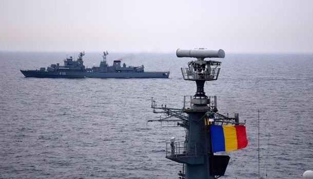 Из-за учений НАТО российские корабли вышли в Черное море