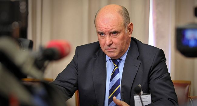 Российский дипломат объяснил, почему Киев закрыл избирательные участки в России Российский дипломат объяснил, почему Киев закрыл избирательные участки в России
