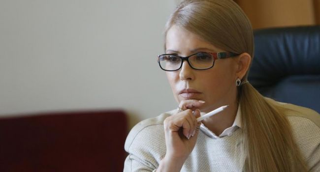 Тимошенко изменила мнение и обратилась к Порошенко: «Не становитесь частью чужого шоу, как бы тяжело ни было»