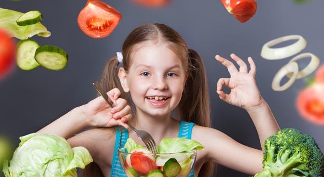 Как «подсадить» детей на правильное питание