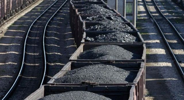 Украина больше не сможет импортировать российский уголь – Медведев 