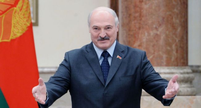 Лукашенко поспешил извиниться перед Кремлем за неосторожно сказанные слова