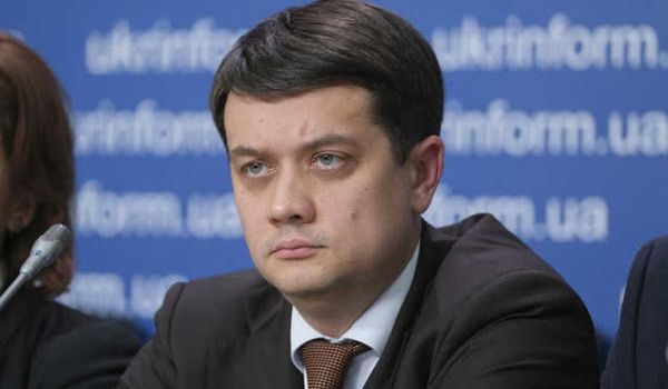Пресс-секретарь Зеленского уже поспешил назвать шоумена президентом 