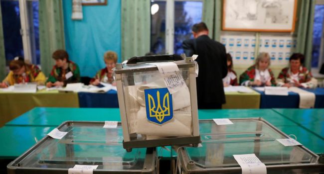 Корректная журналистика и честная политика больше никому не нужна, народ хочет шоу, – Луканов