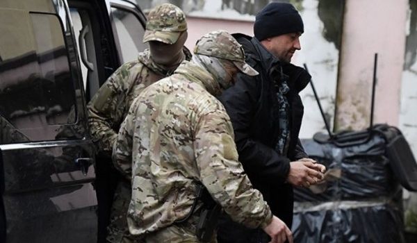 Вершина бреда: в РФ выступили с предложением об обмене украинских моряков на  Порошенко 