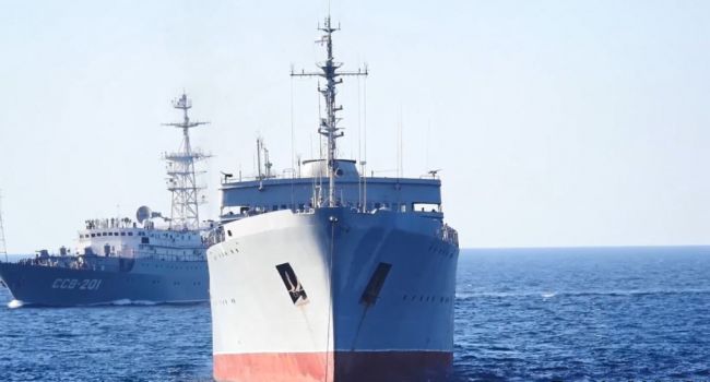 Зеленский сделает все для блокады Крыма кораблями НАТО и авиацией – политолог