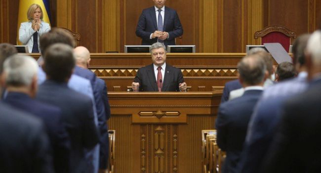 Нусс: политические силы во главе с Порошенко станут парламентской гарантией неизменности курса Украины на ЕС и НАТО