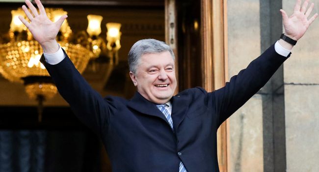 Политолог рассказал, как Порошенко снова может стать президентом страны