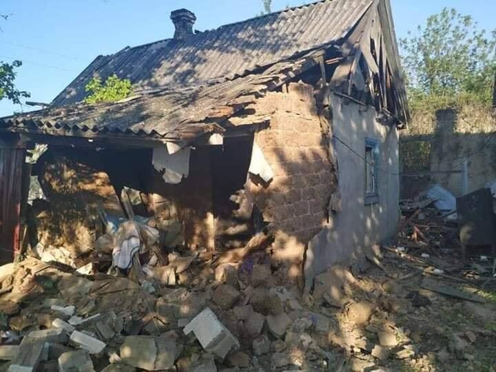 В сети показали разрушенные дома мирных жителей, которые обстреляли боевики «ДНР»
