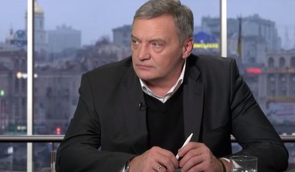 Грымчак: Украина будет отслеживать граждан, которые получили российские паспорта 