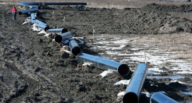 «Убийство «Газпрома»: в США подписали документ о выдворении РФ с газового рынка ЕС