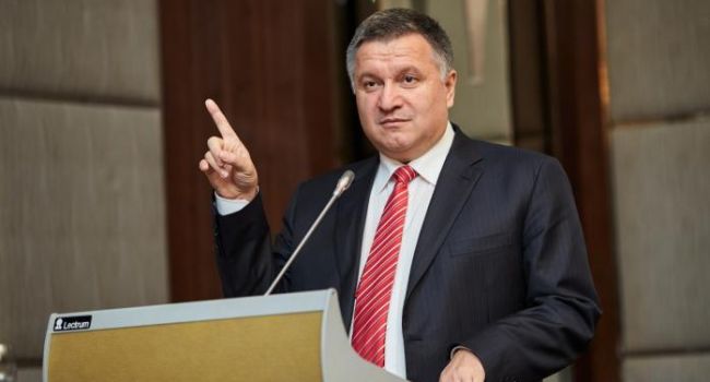Коломойский будет решать с Аваковым, кто в «Народном фронте» может достоин попасть в новый парламент