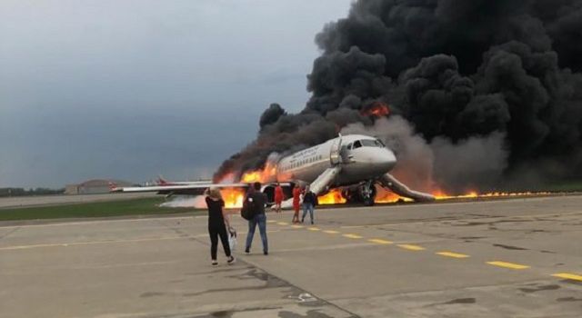 В авиакатастрофе в Шереметьево погиб 41 человек 